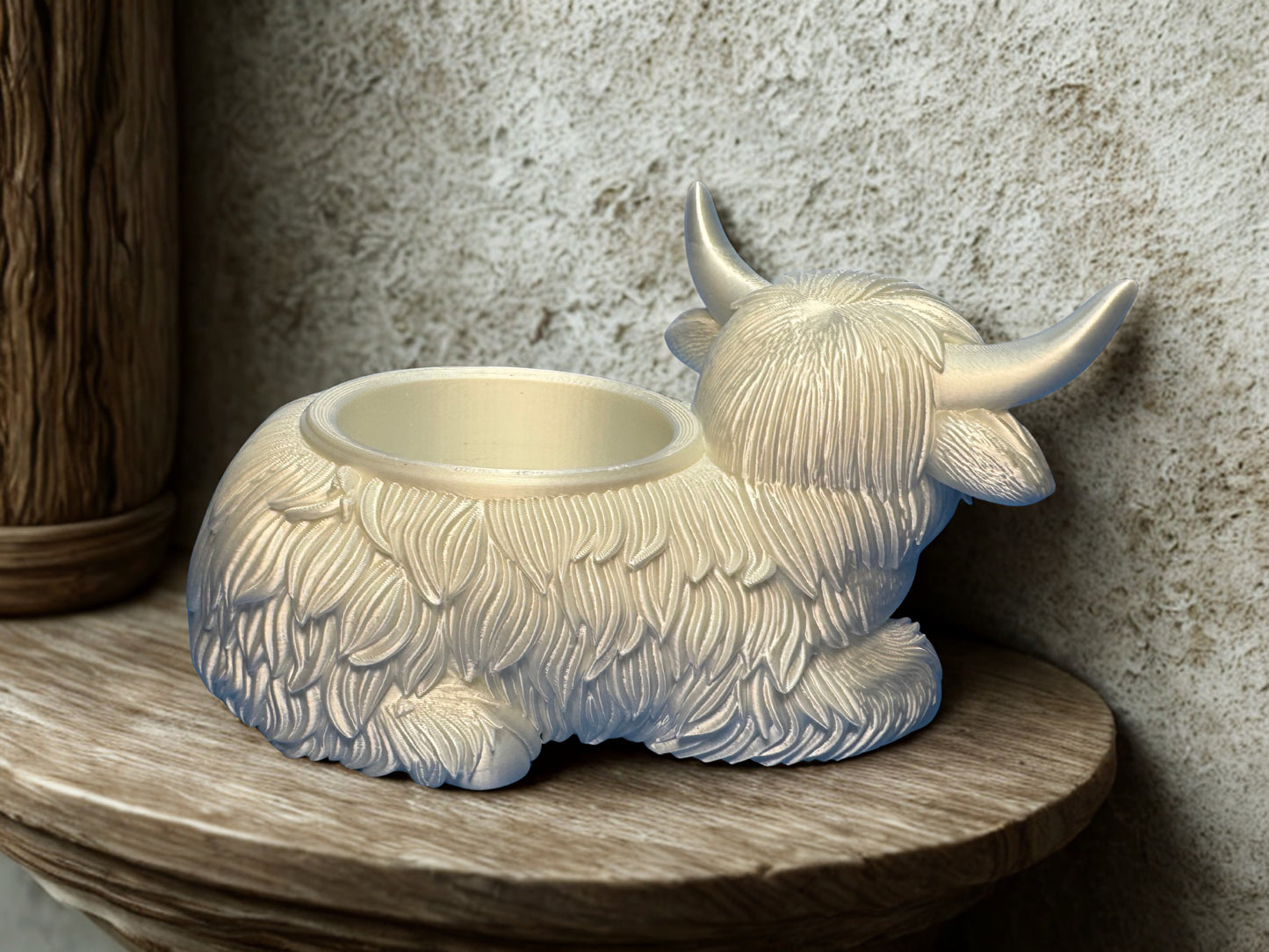 Mini Highland Cow Planter | Farmhouse Succulent Pot | Cute Cow Flower Pot | Rustic Desk & Kitchen Decor | Gift for Plant Lovers | Gift for Cow Lovers