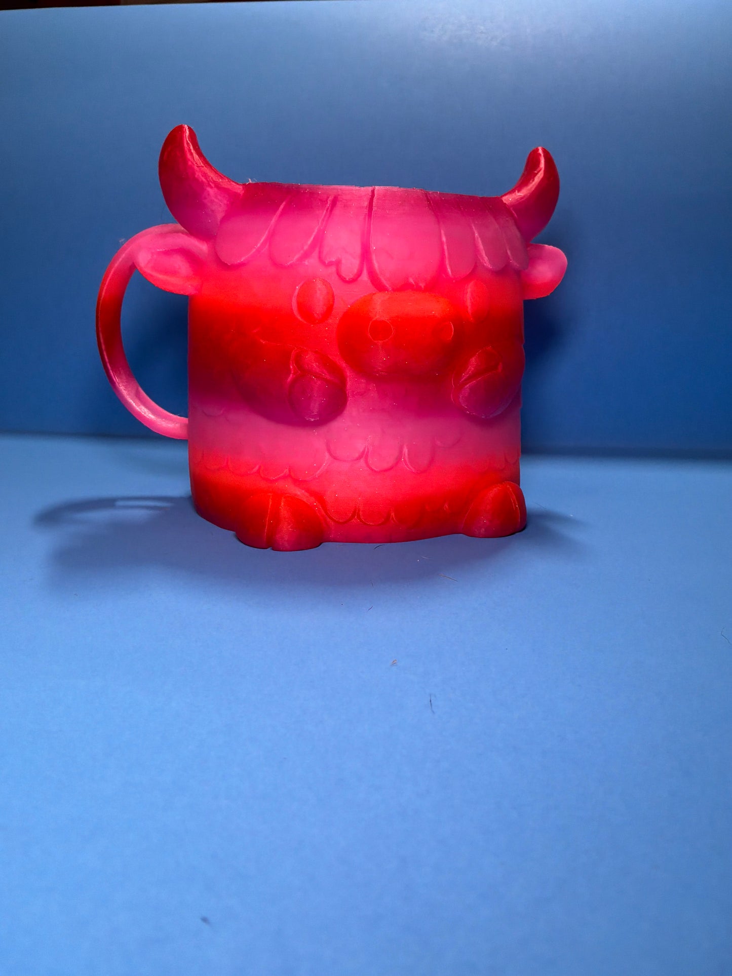 Highland Cow Ice Cream Pint Holder with Spoon Slot – Cute Dessert Holder – 3D Printed Ice Cream Cozy – Fun Gift Idea